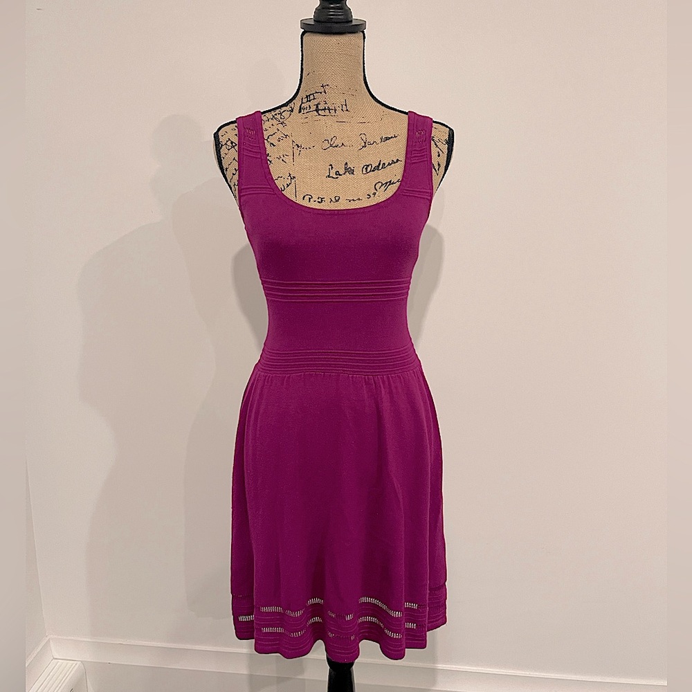 Guess Fuchsia Knit Sleeveless Mini Dress, US Small